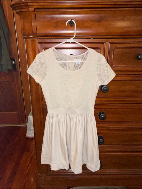 Cooperative Dresses & Skirts - Cooperative Cream Lace Fit & Flare Dress Size M